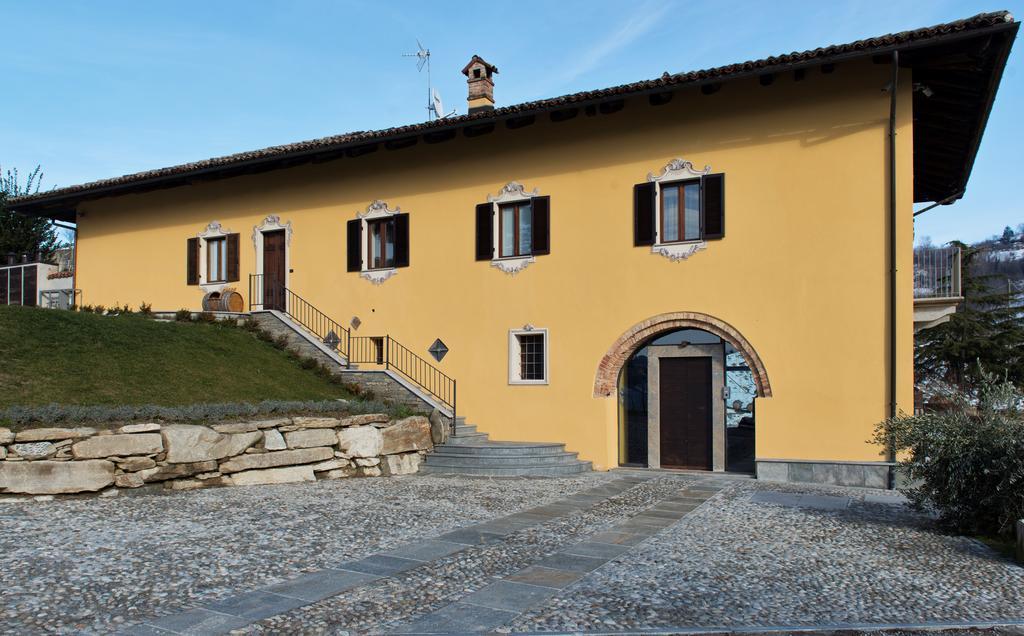 Costa Di Bussia Villa Monforte dʼAlba Buitenkant foto