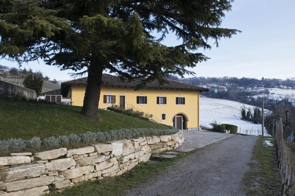Costa Di Bussia Villa Monforte dʼAlba Buitenkant foto